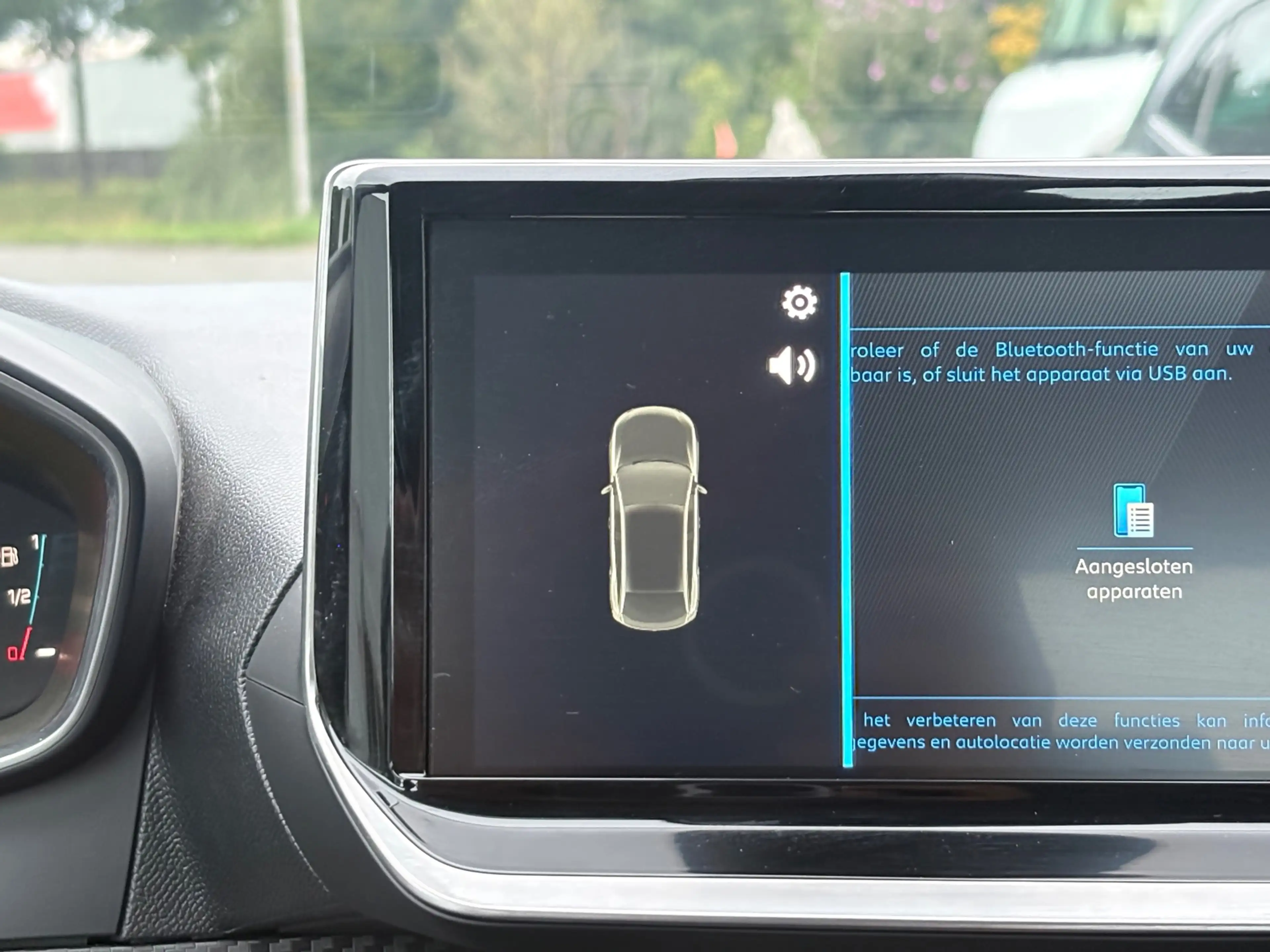 Peugeot 208 1.2 Hybrid 110 e-DCS6 Style CRUISE/CARPLAYY/PDC — photo 18