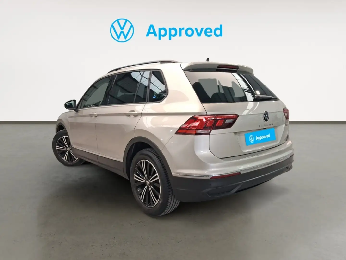 Volkswagen Tiguan TODOTERRENO 2.0 TDI 110KW LIFE 150 5P - 2