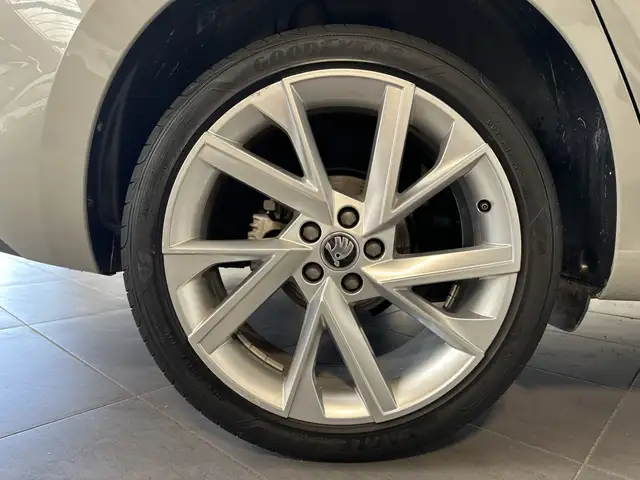 Skoda Scala view 3
