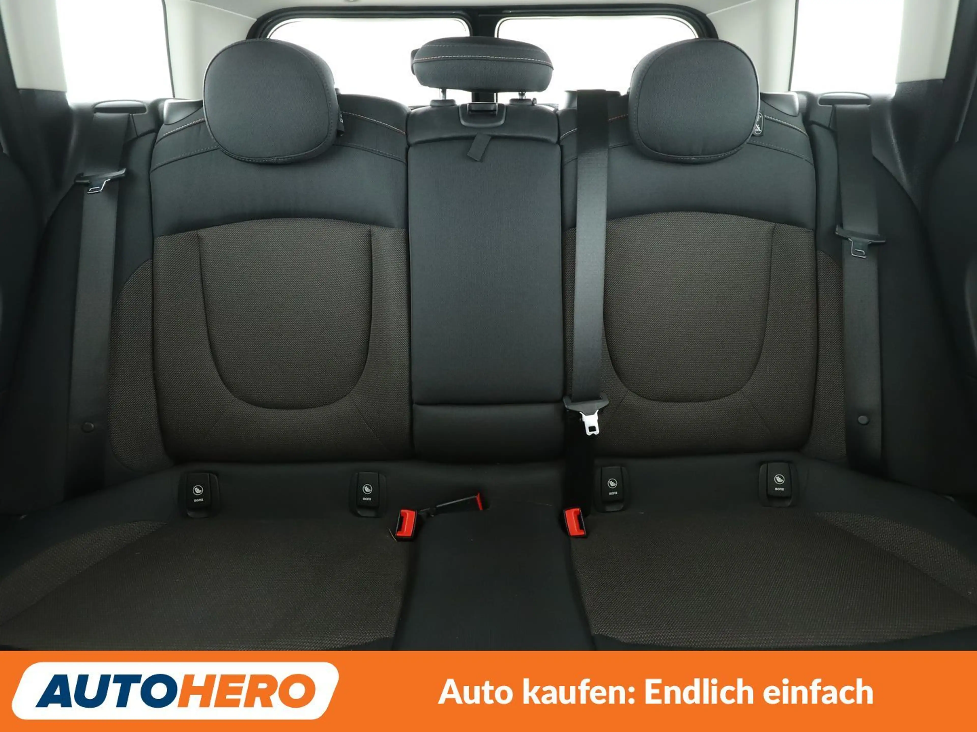 MINI Cooper D Clubman Cooper D*NAVI*LIM*PDC*SHZ*ALU*BLUETOOTH* — photo 14