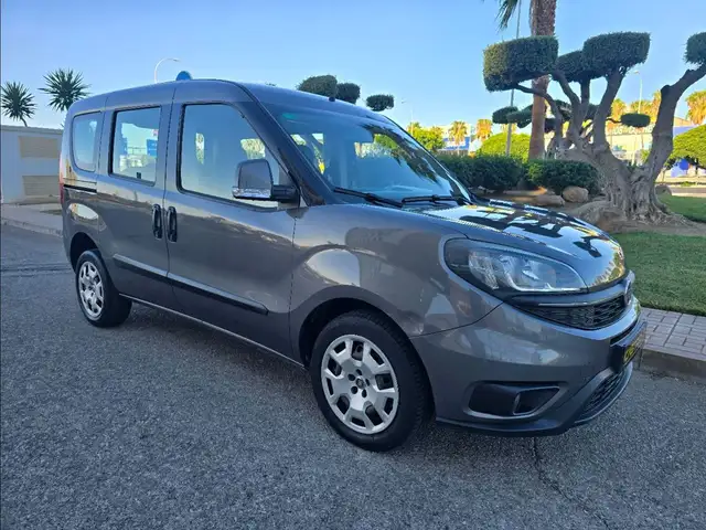 Fiat Lounge 1.6 Multijet 70kW (95CV) SWB