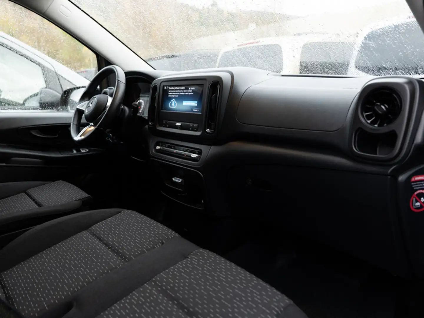 Mercedes-Benz Vito 119 Tourer/PRO/MOPF/Navi/MBUX/Totw/SHZ Gold - 2