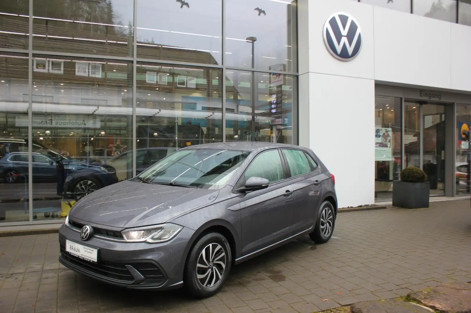 Volkswagen Polo VI Life 1.0 TSI DSG Navi,ACC,PDC,LED,BT Grau - 1