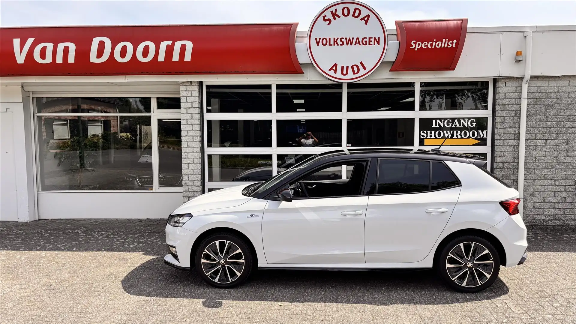 Skoda Fabia 1.0 TSI Greentech 95pk Monte Carlo DAB radio apple Blanco - 2