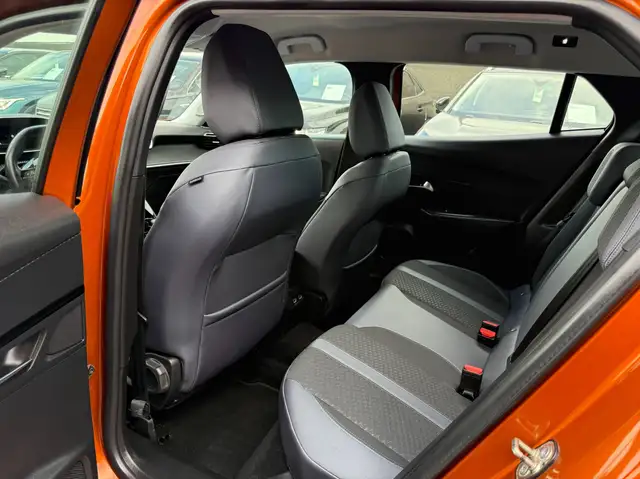 Peugeot 2008 view 15