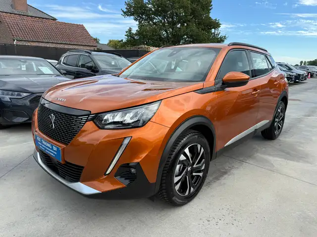 Peugeot 2008 view 9