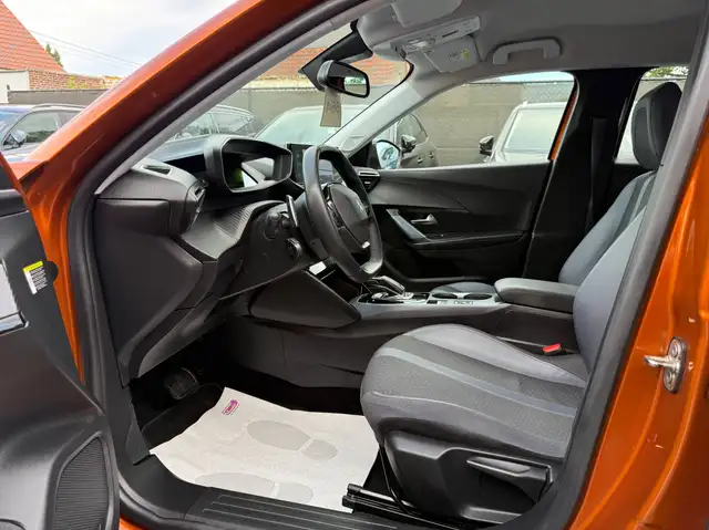 Peugeot 2008 view 13