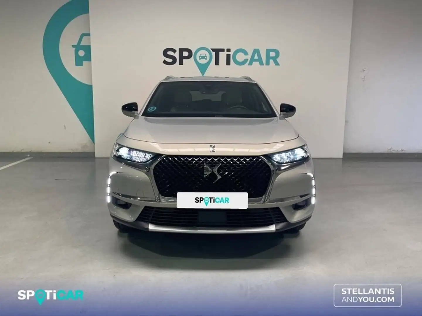 DS Automobiles DS 7 Crossback BlueHDi DE 96kW (130CV) Auto. Rivoli Grau - 2