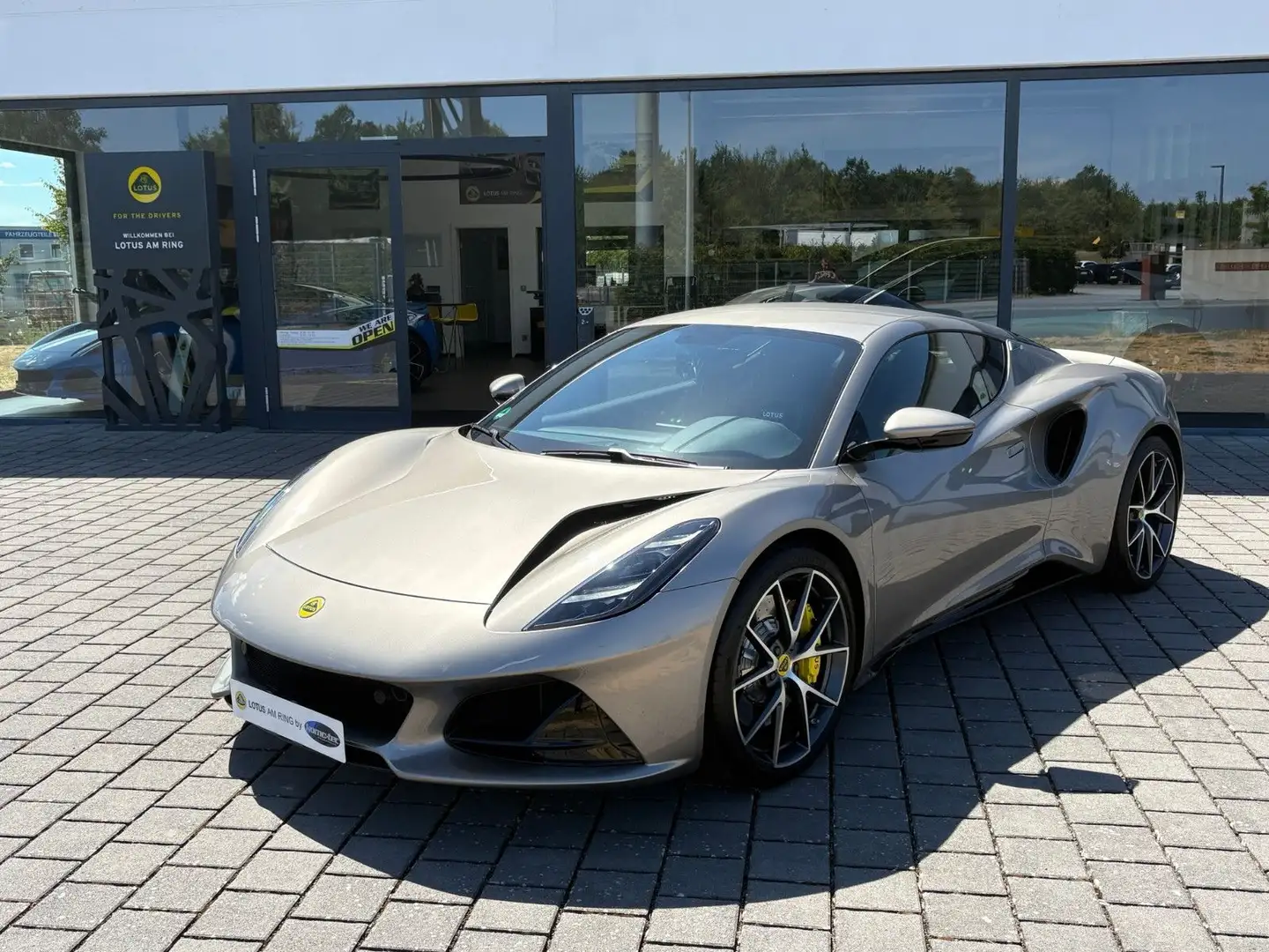 Lotus Emira V6 IPS First Edition *Lotus am Ring by Komo-Tec* Grau - 1