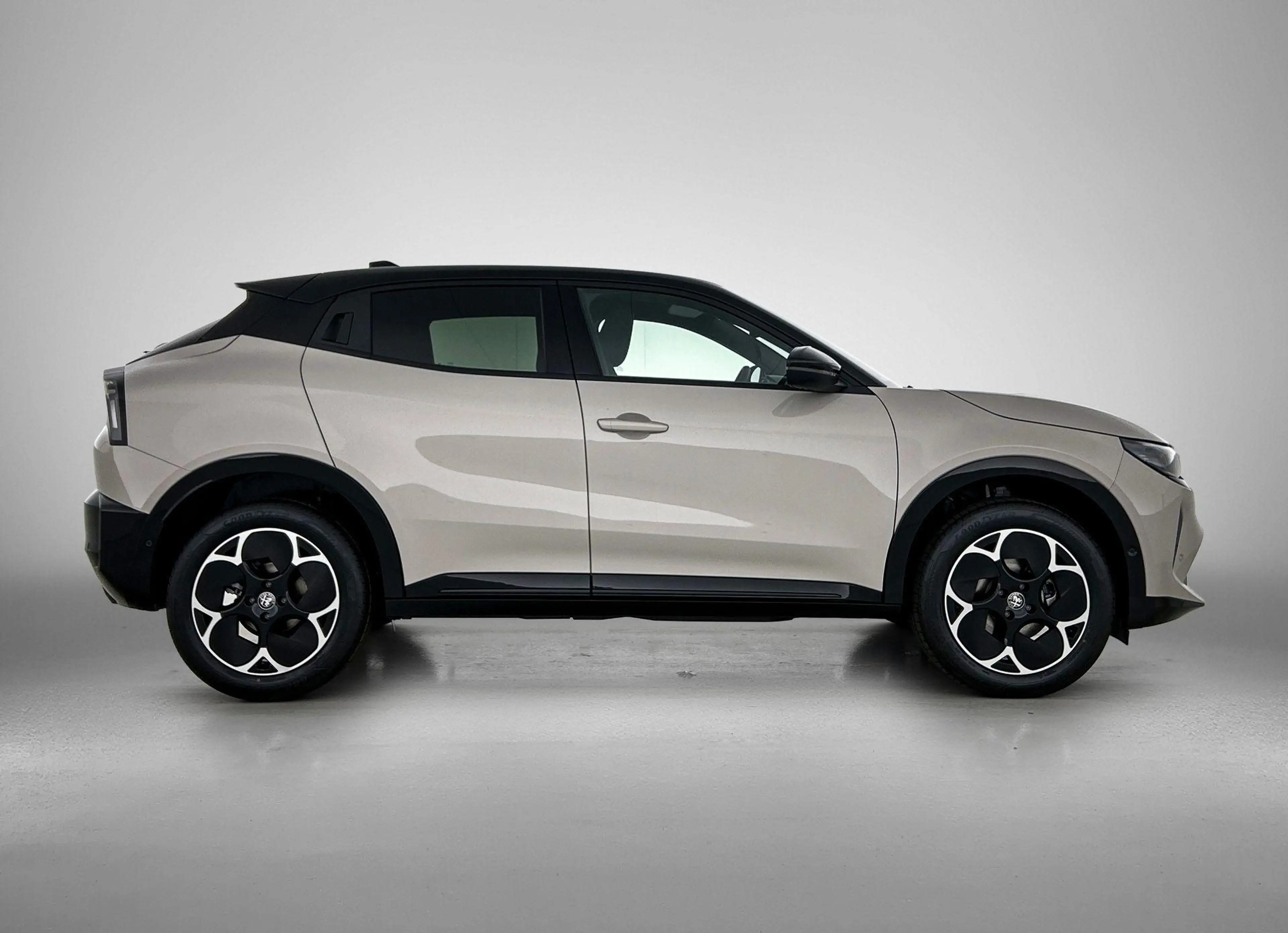 Alfa Romeo Junior 1.2 145pk Hybrid Ibrida Sprint Automaat | Elektris — photo 8