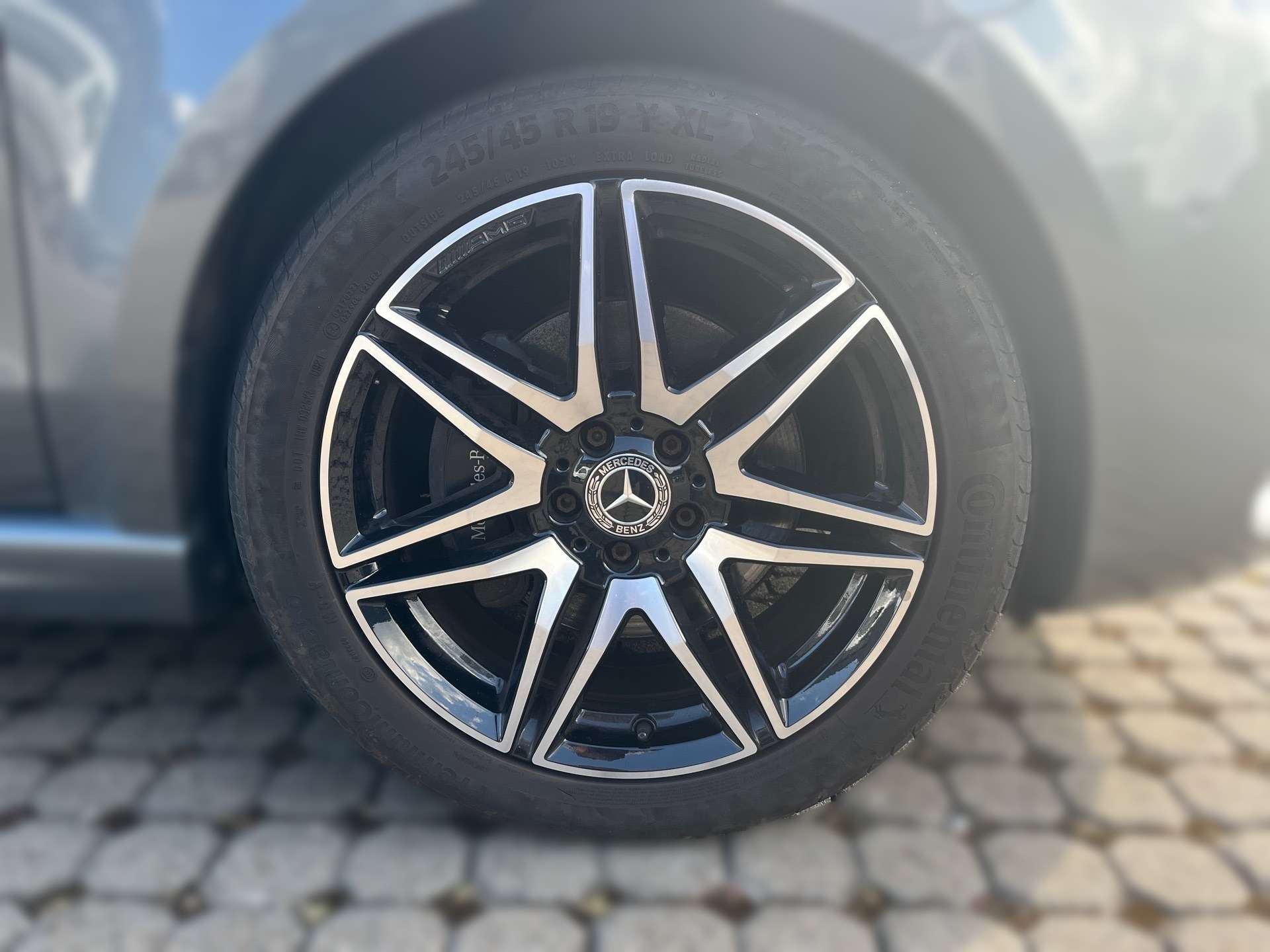 Mercedes-Benz V 250