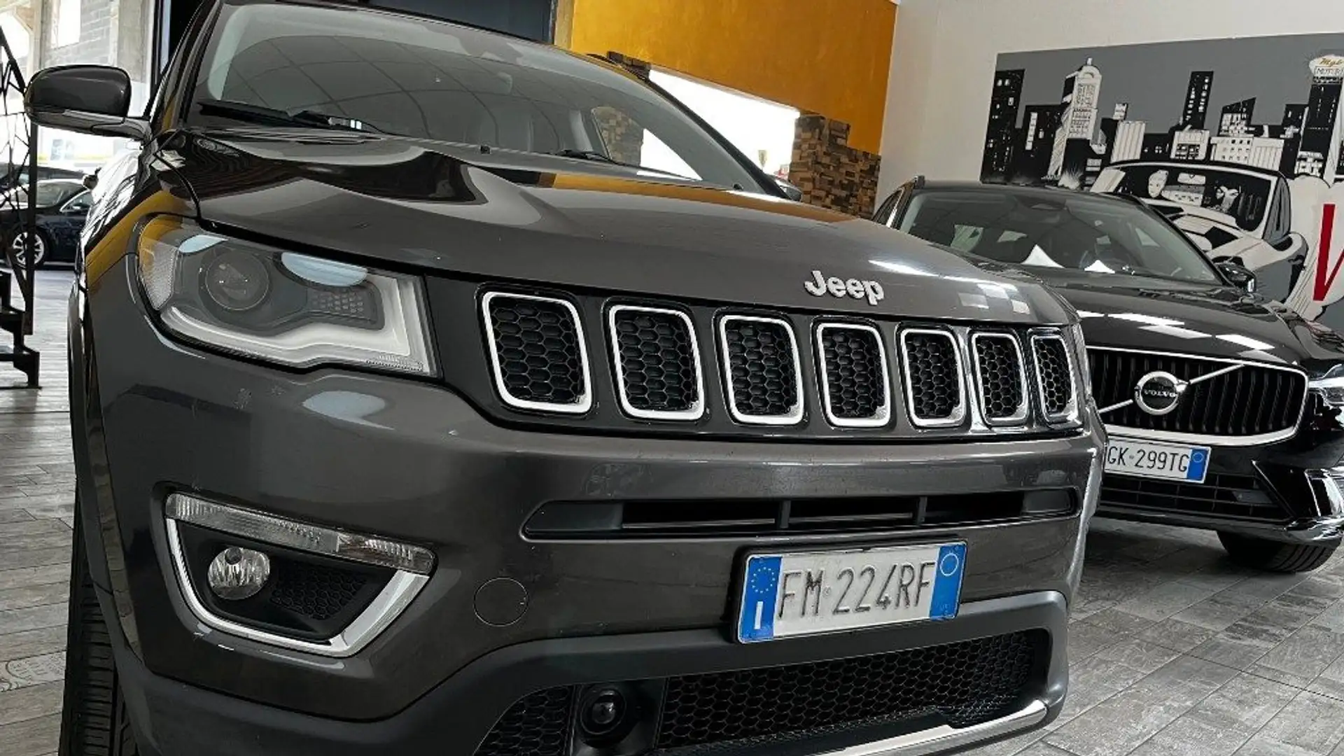 Jeep Compass 2.0 Multijet II aut. 4WD Limited Gris - 2