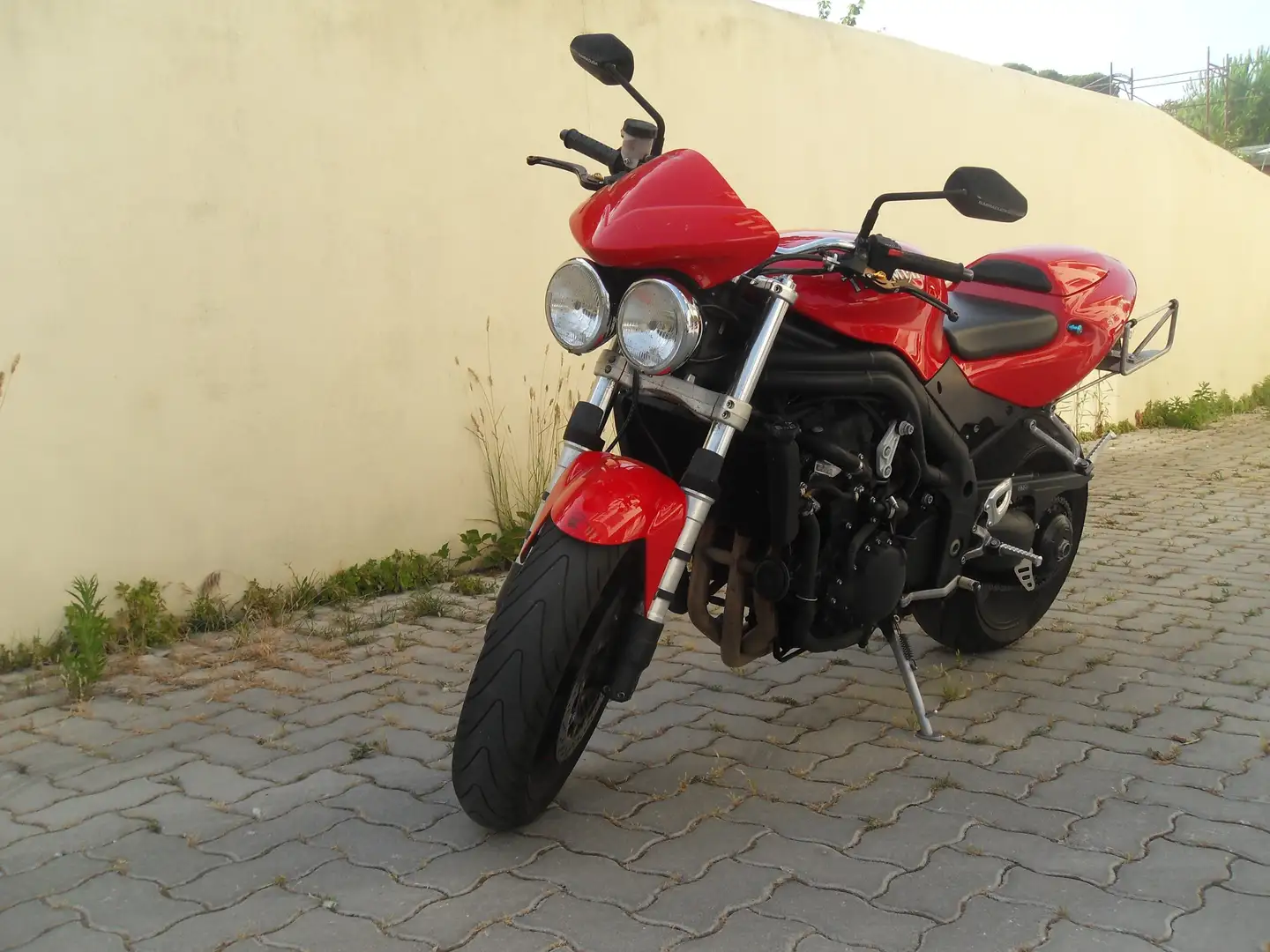 Triumph Speed Triple 955i Black Edition Rosso - 1