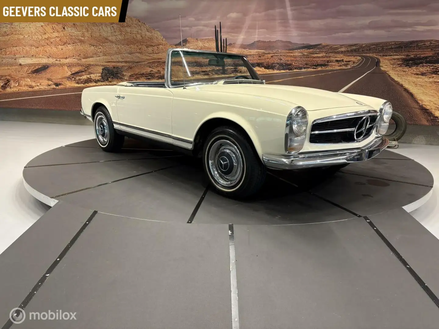 Mercedes-Benz SL 230 Pagode Noir - 1