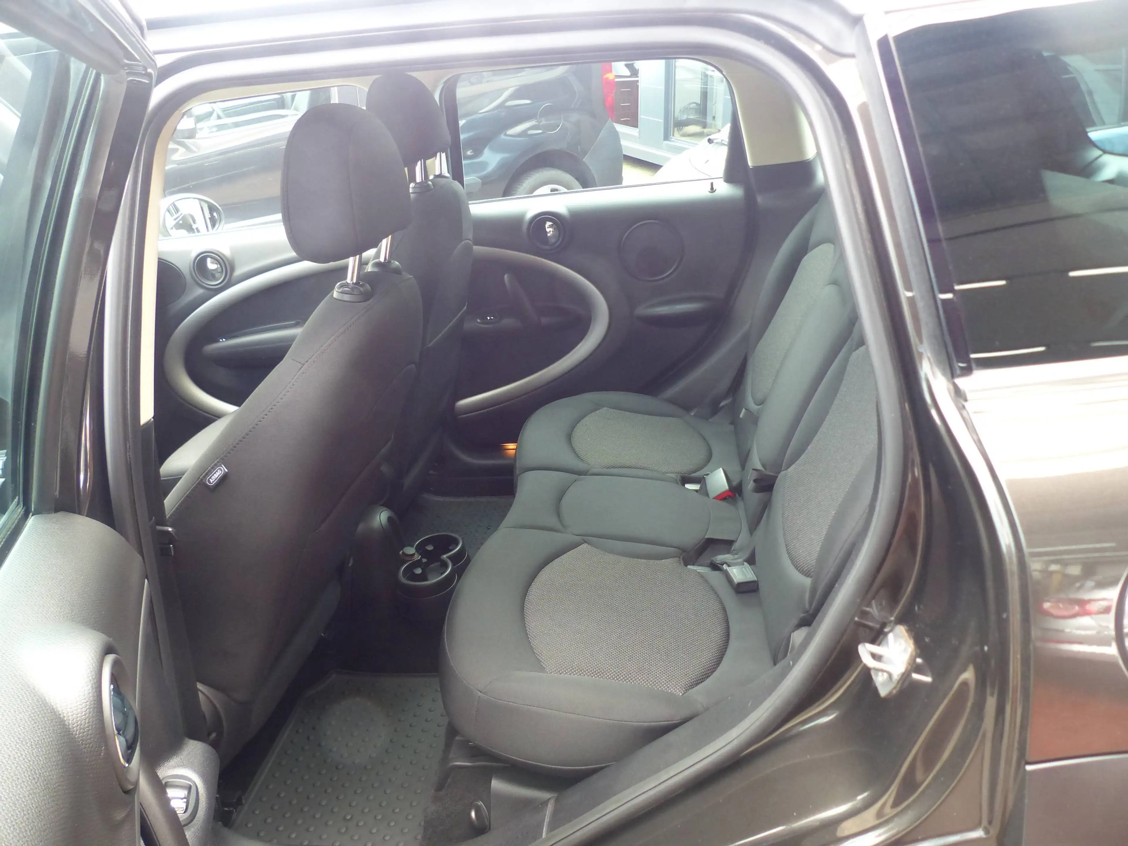 MINI Cooper Countryman 1.6 Automatik Xenon Navi Schiebedach Klima Einparkhilfe hinten Tempomat — photo 8