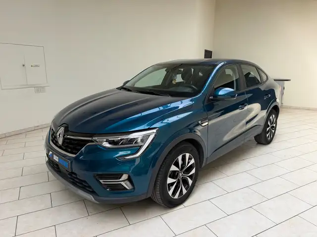 Renault Arkana Arkana E-TECH 1.6i