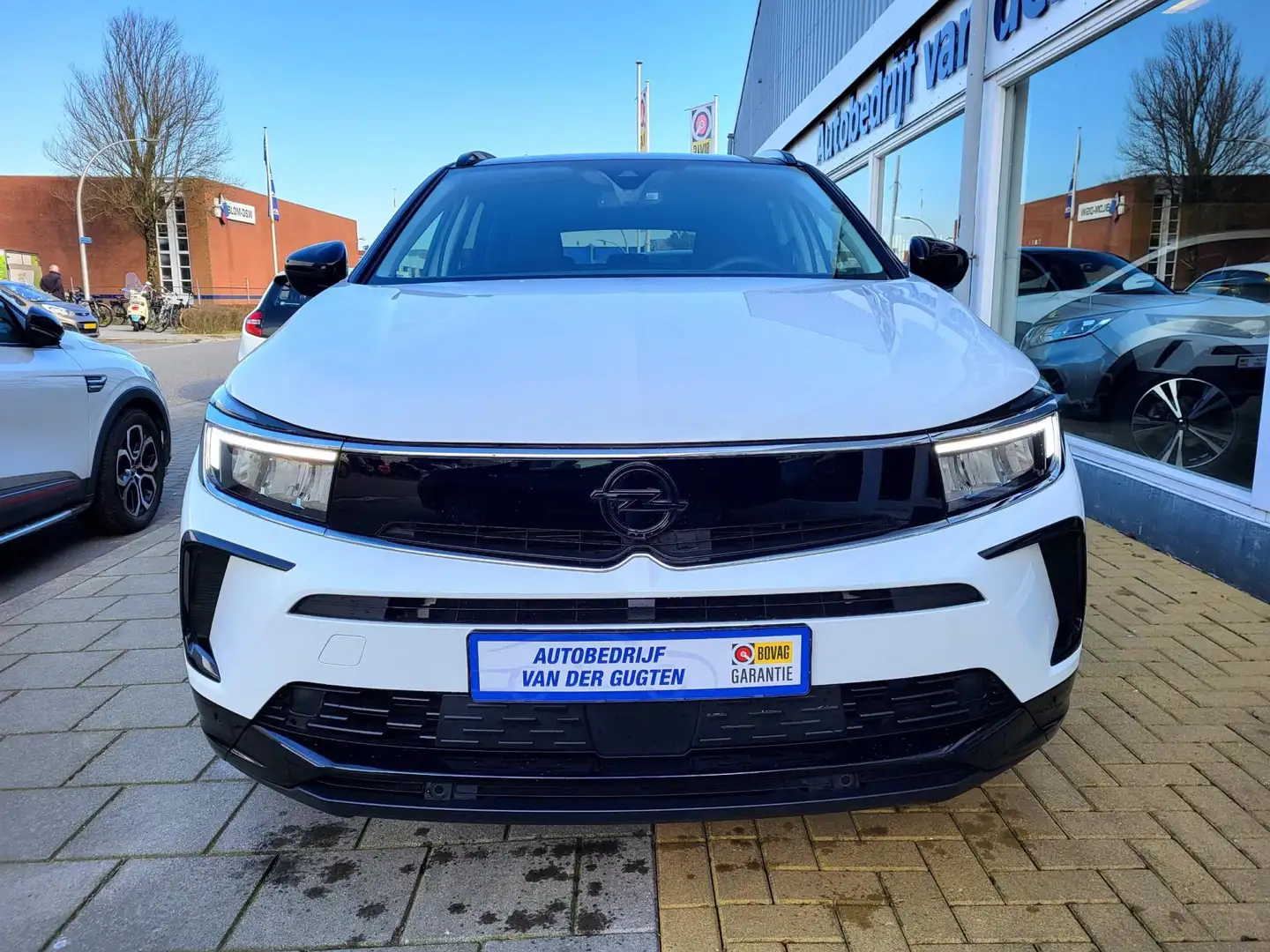 Opel Grandland 1.2 Turbo Ultimate / Automaat / 7.000 Km / Carplay Wit - 2