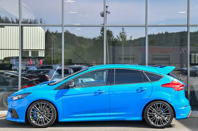 Ford Focus view 6