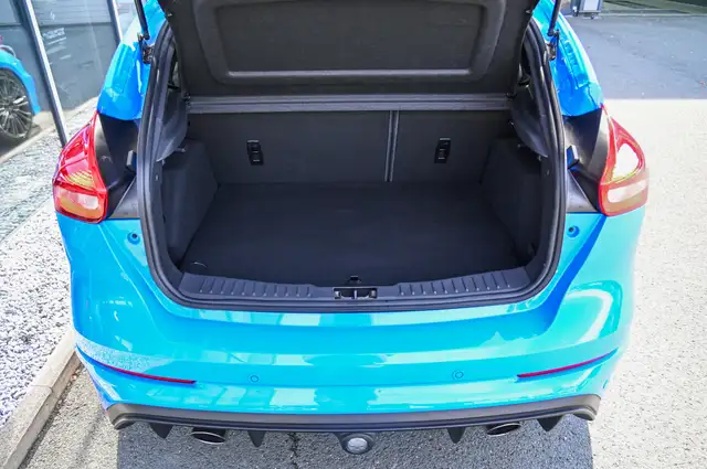Ford Focus view 8