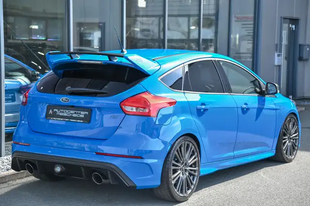 Ford Focus view 4