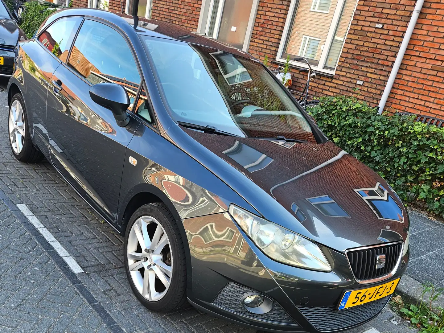 SEAT Ibiza Ibiza 1.4 Sport-up Grijs - 1
