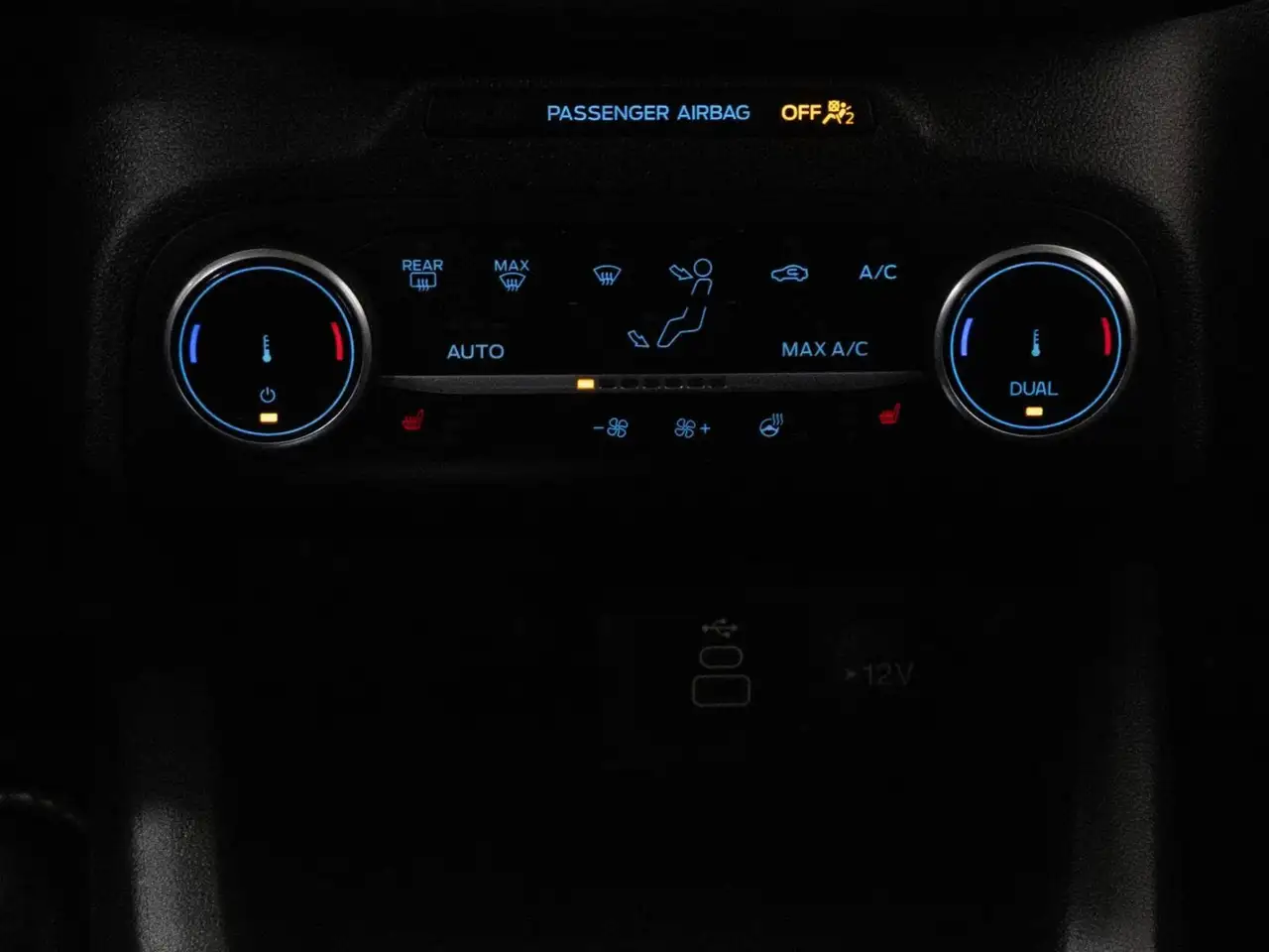 Ford Escape снимка Ford Escape