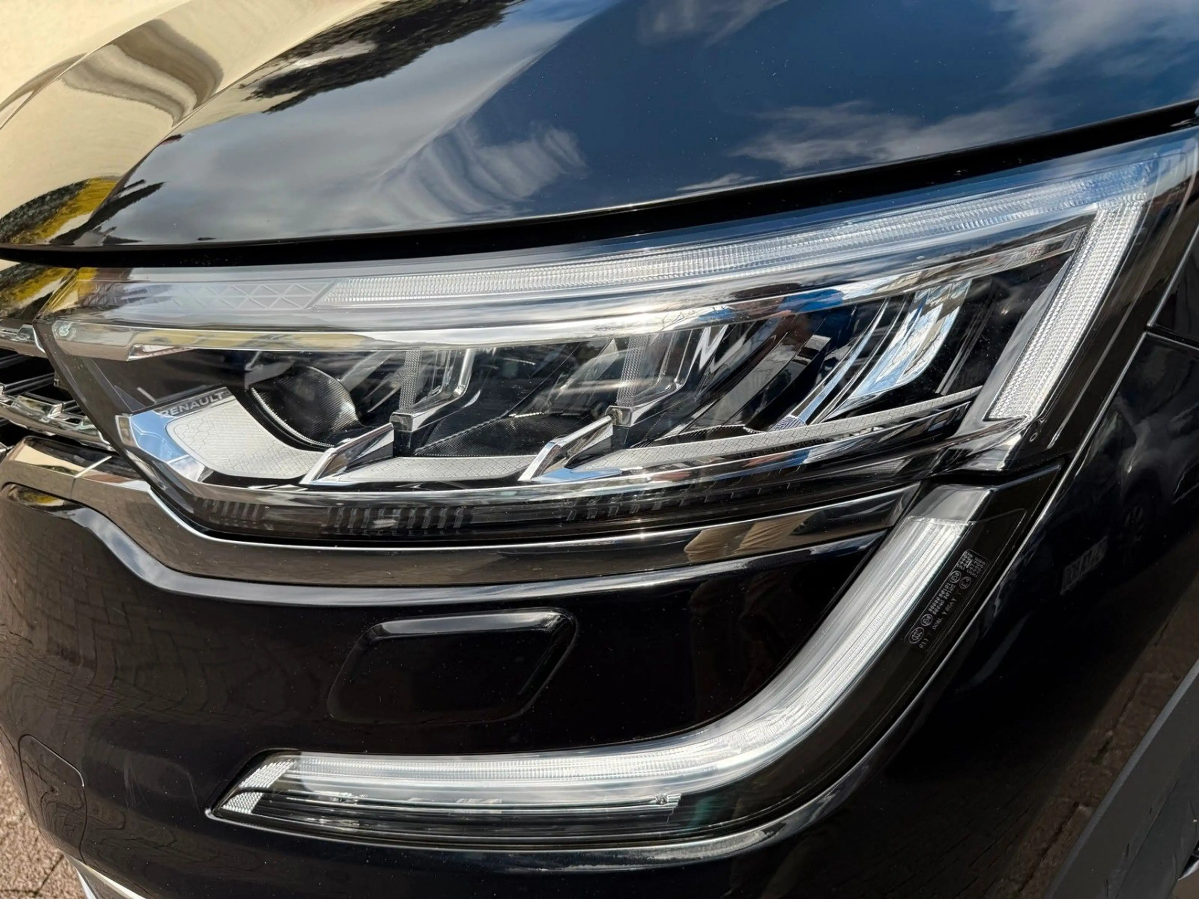 Renault Koleos BLUE dCi 185 4WD Automatik Techno — photo 16