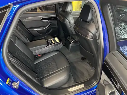 Annonce voiture d'occasion Audi S8 - CARADIZE