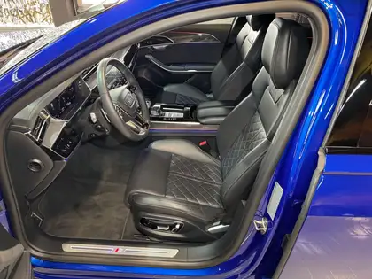 Annonce voiture d'occasion Audi S8 - CARADIZE