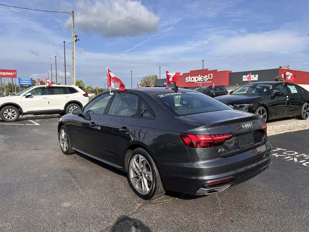Audi A4 снимка Audi A4