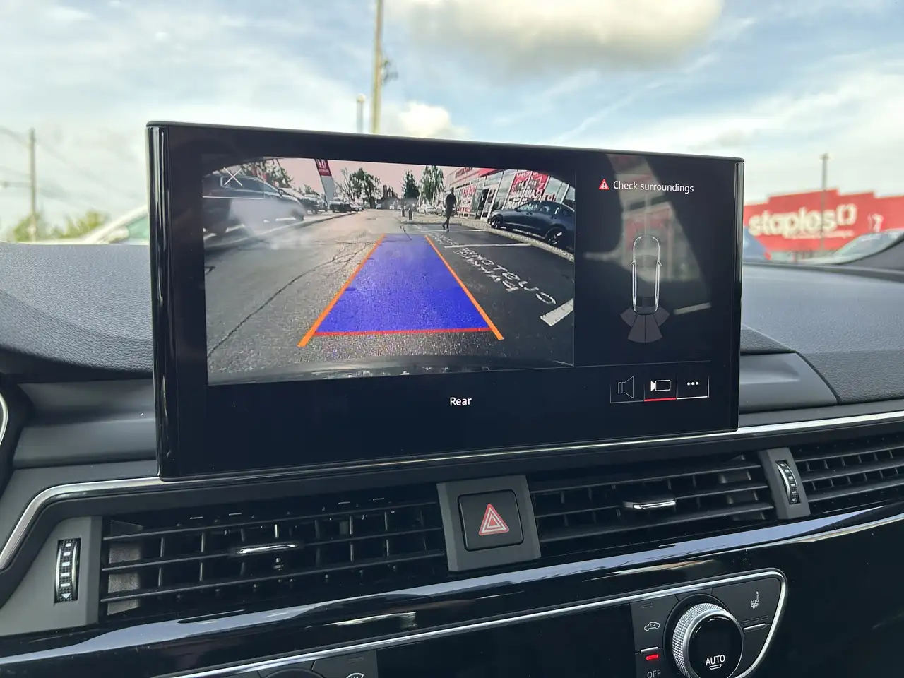 Audi A4 снимка Audi A4