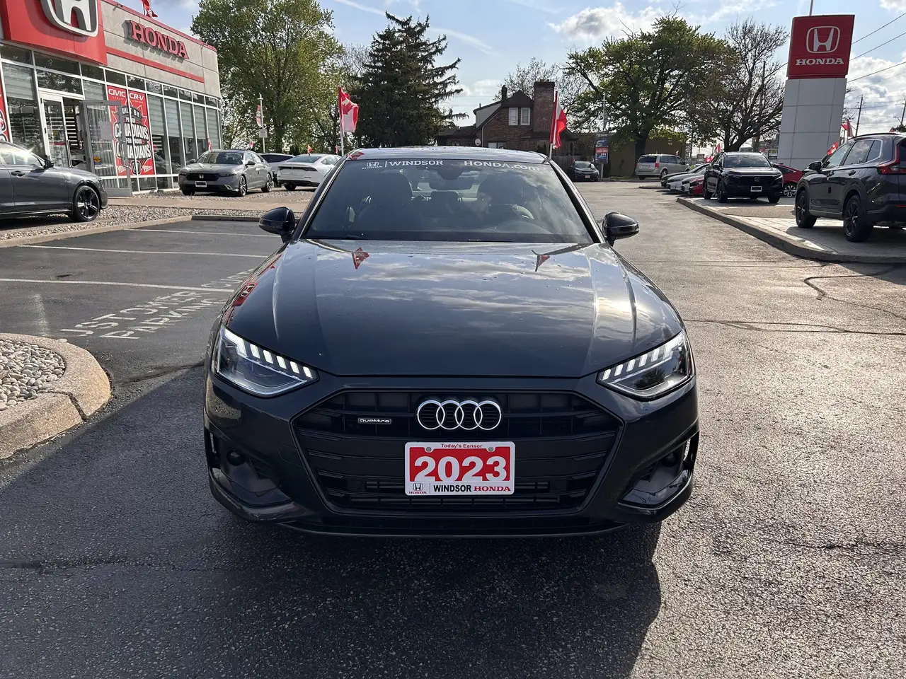 Audi A4 снимка Audi A4