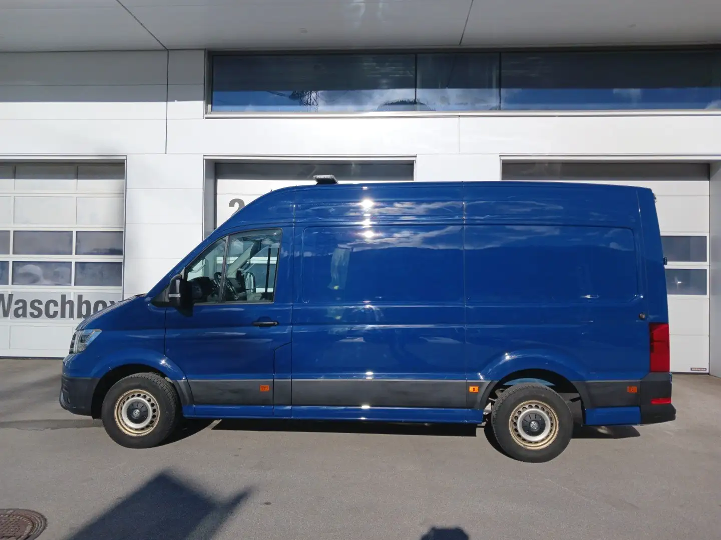 Volkswagen Crafter Kasten 35 Trendline mittellang Hochdach 4MOTION Blau - 2