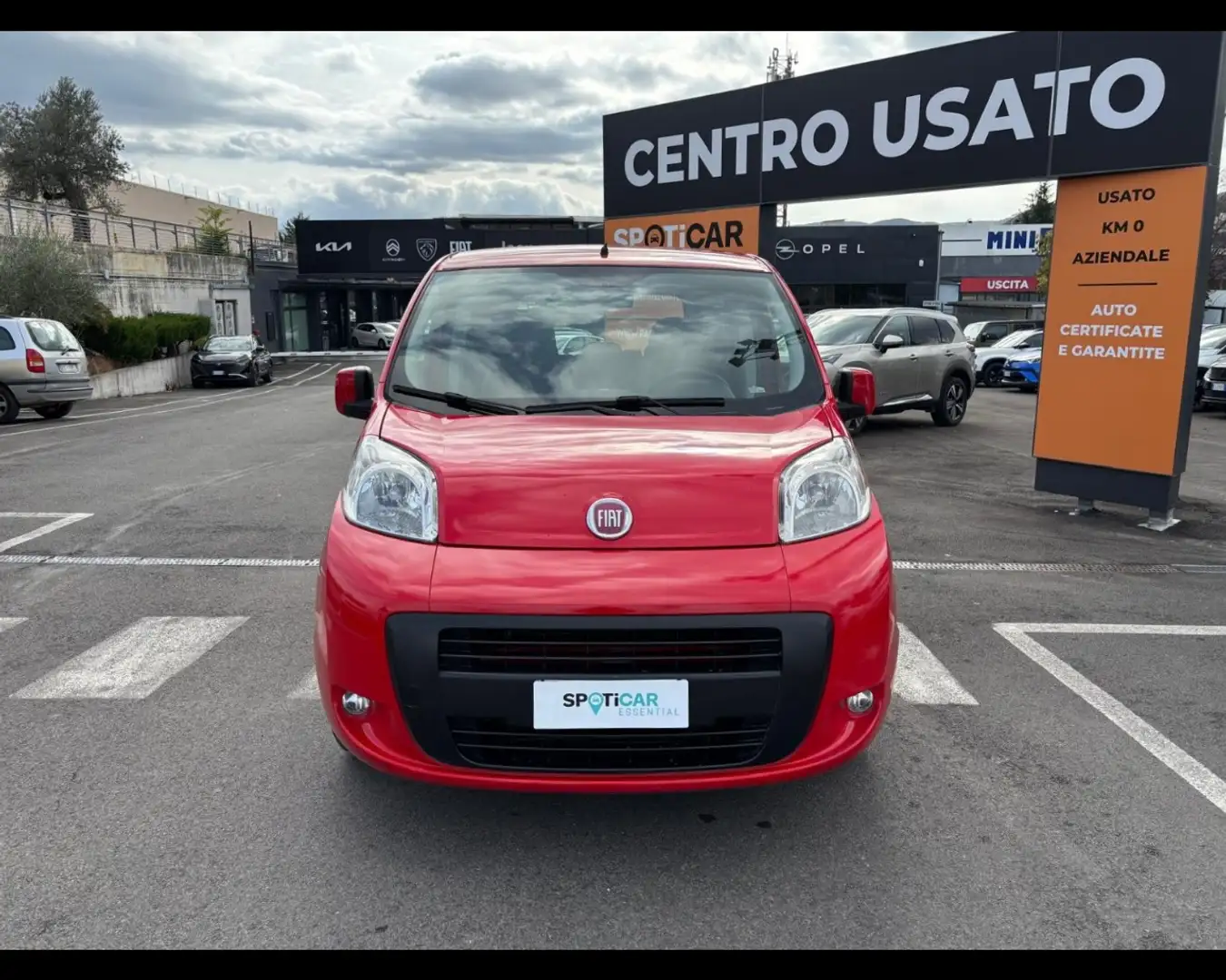 Fiat Qubo 1.3 Multijet Dynamic Rojo - 2