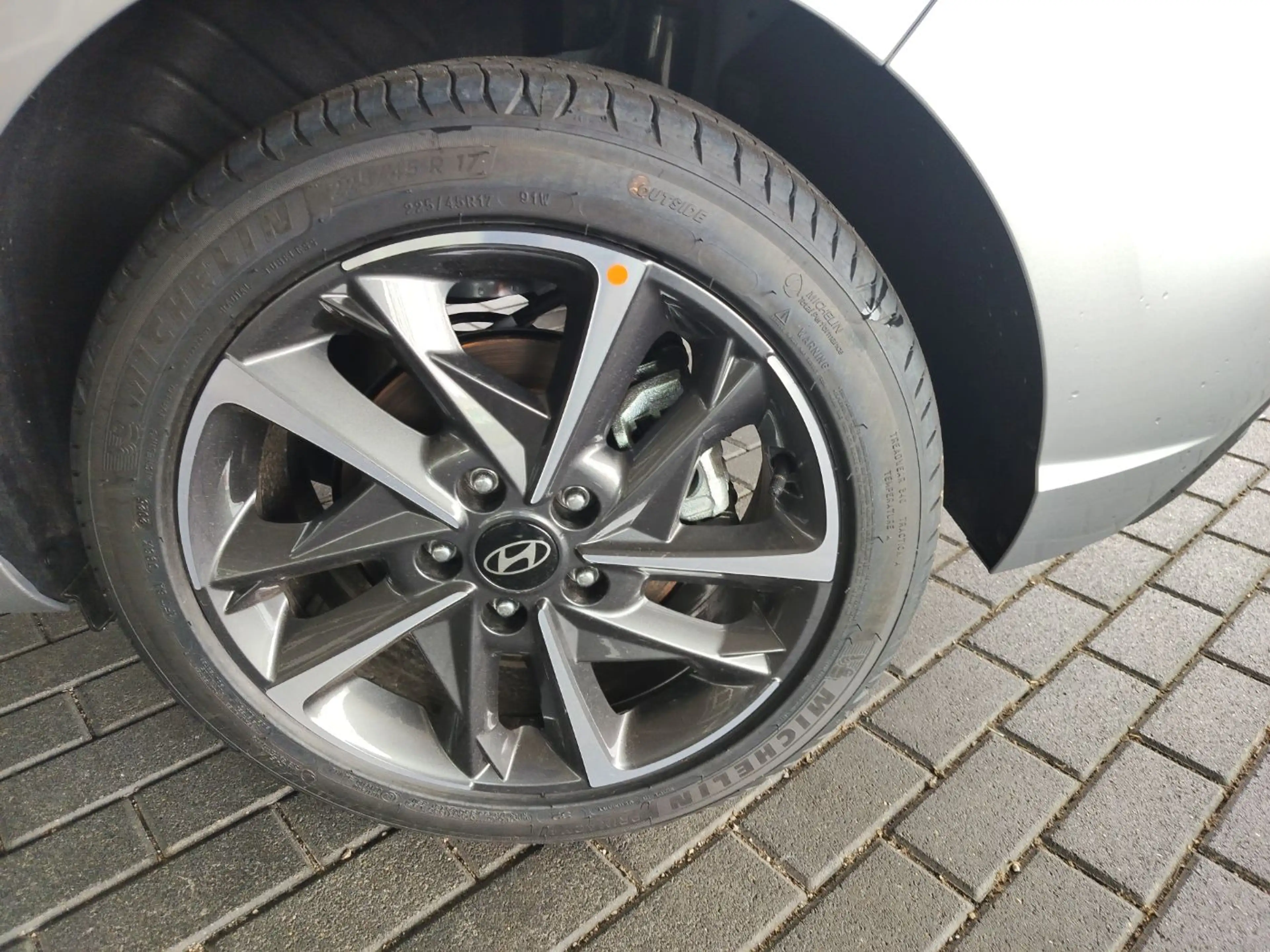 Hyundai i30 1.0 T-GDI Advantage Navi, Klimaautomatik — photo 13