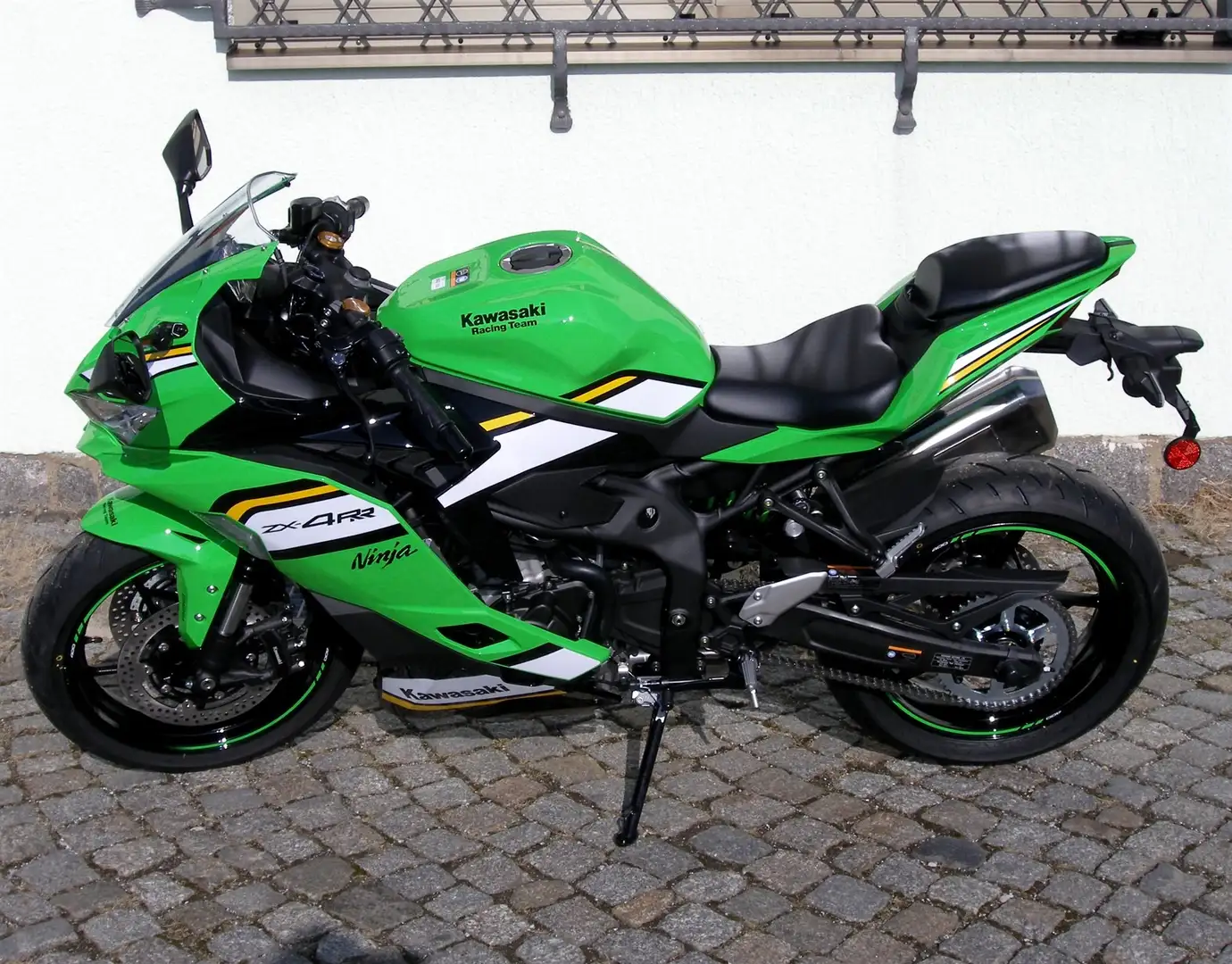 Kawasaki Ninja ZX-4RR Grün - 1