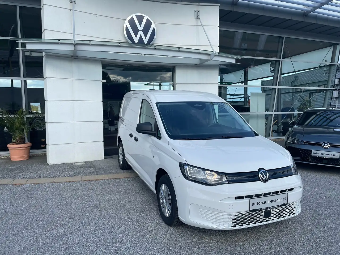 Volkswagen Caddy Cargo TDI Wit - 2