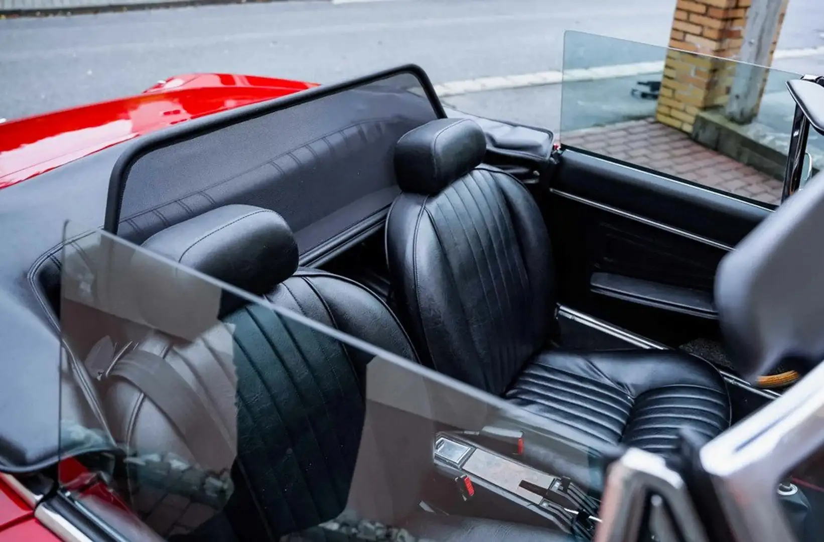Fiat 124 Spider CS1 Roşu - 2