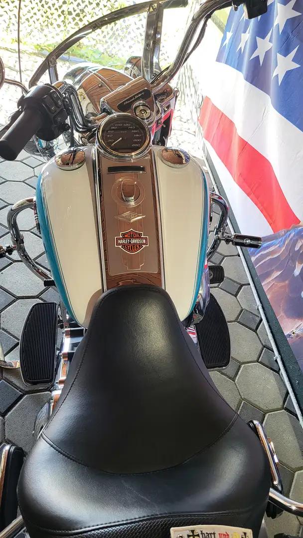 Harley-Davidson Road King classic - 2
