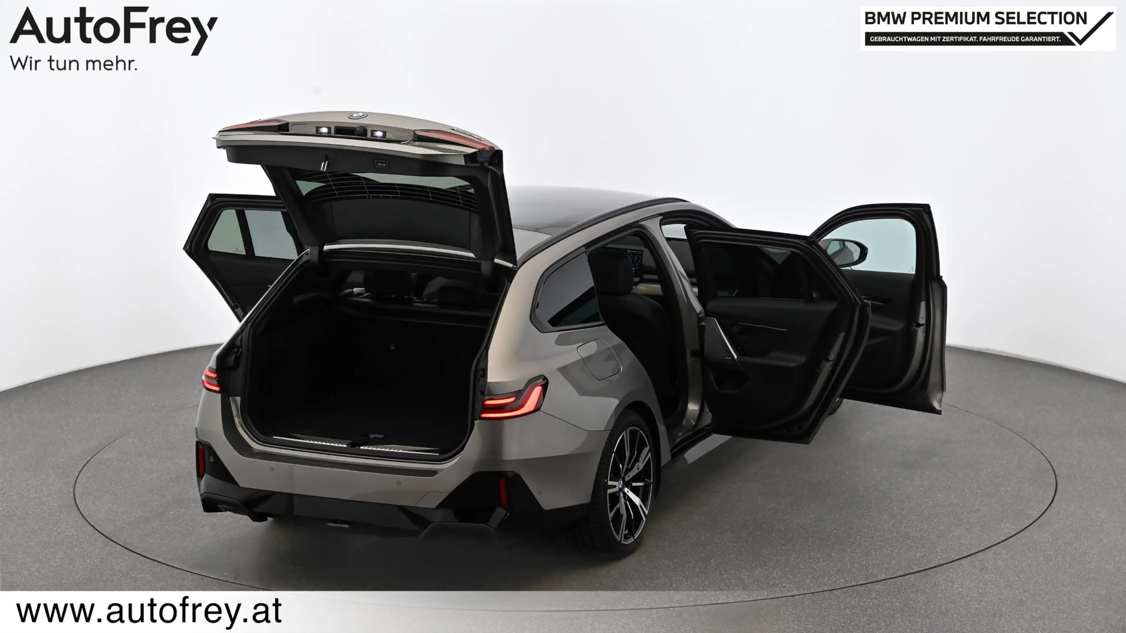 BMW i5 xDrive40 — photo 10