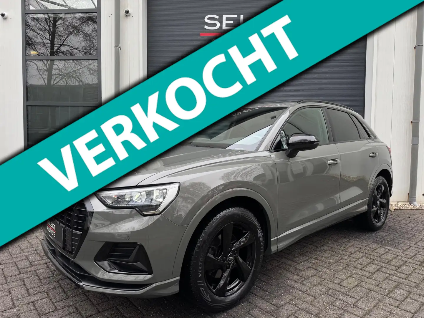 Audi Q3 35 TFSI Pro Line Pano/Leder/Cruise/Climate/Stoelve Gris - 1