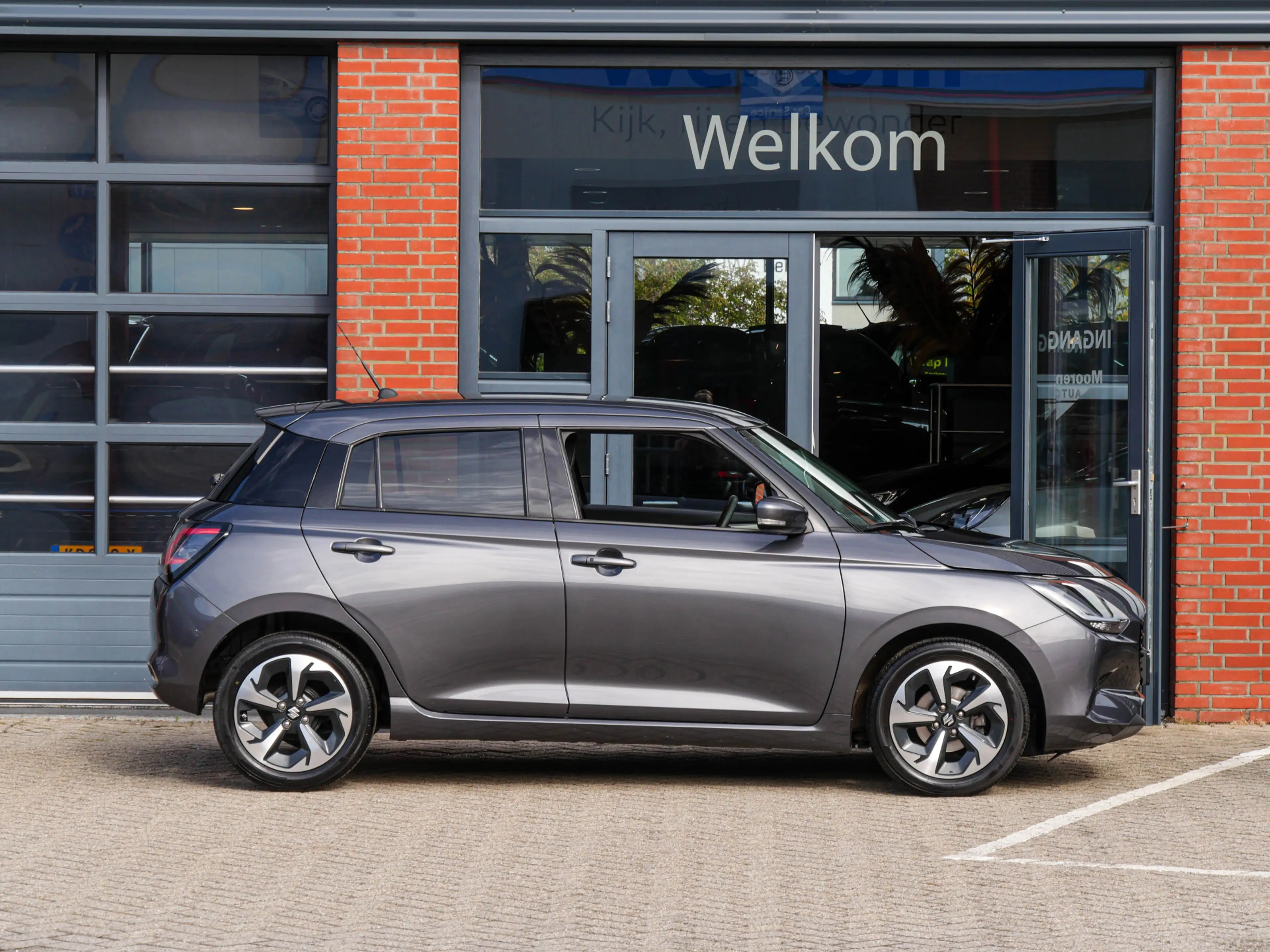 Suzuki Swift 1.2 Style Smart Hybrid | CAMERA | NAVIGATIE | CARP — photo 5