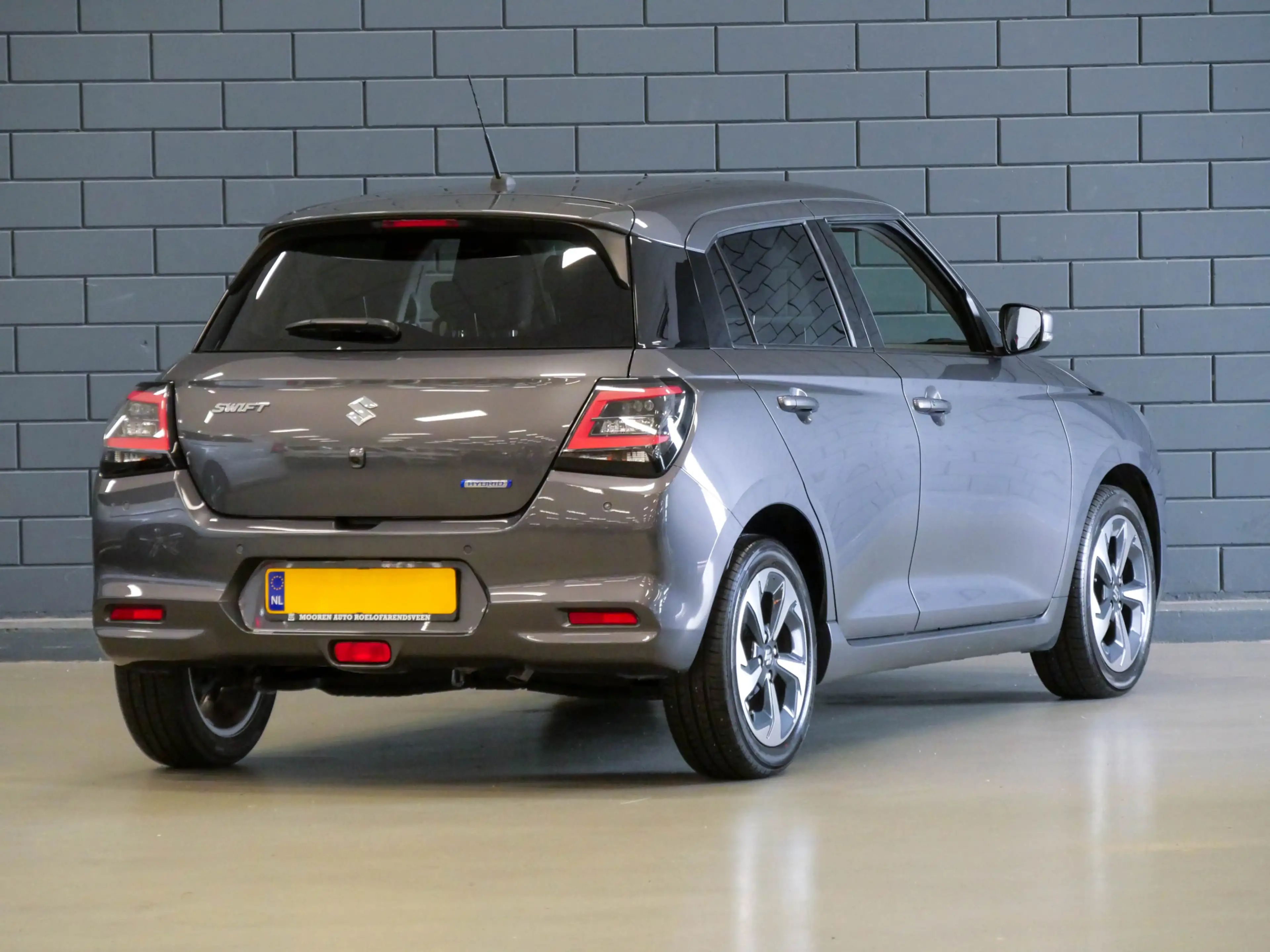 Suzuki Swift 1.2 Style Smart Hybrid | CAMERA | NAVIGATIE | CARP — photo 2