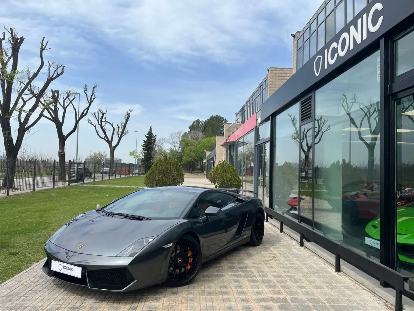 Lamborghini Gallardo Deportivo Automático de 2 Puertas Gris - 1