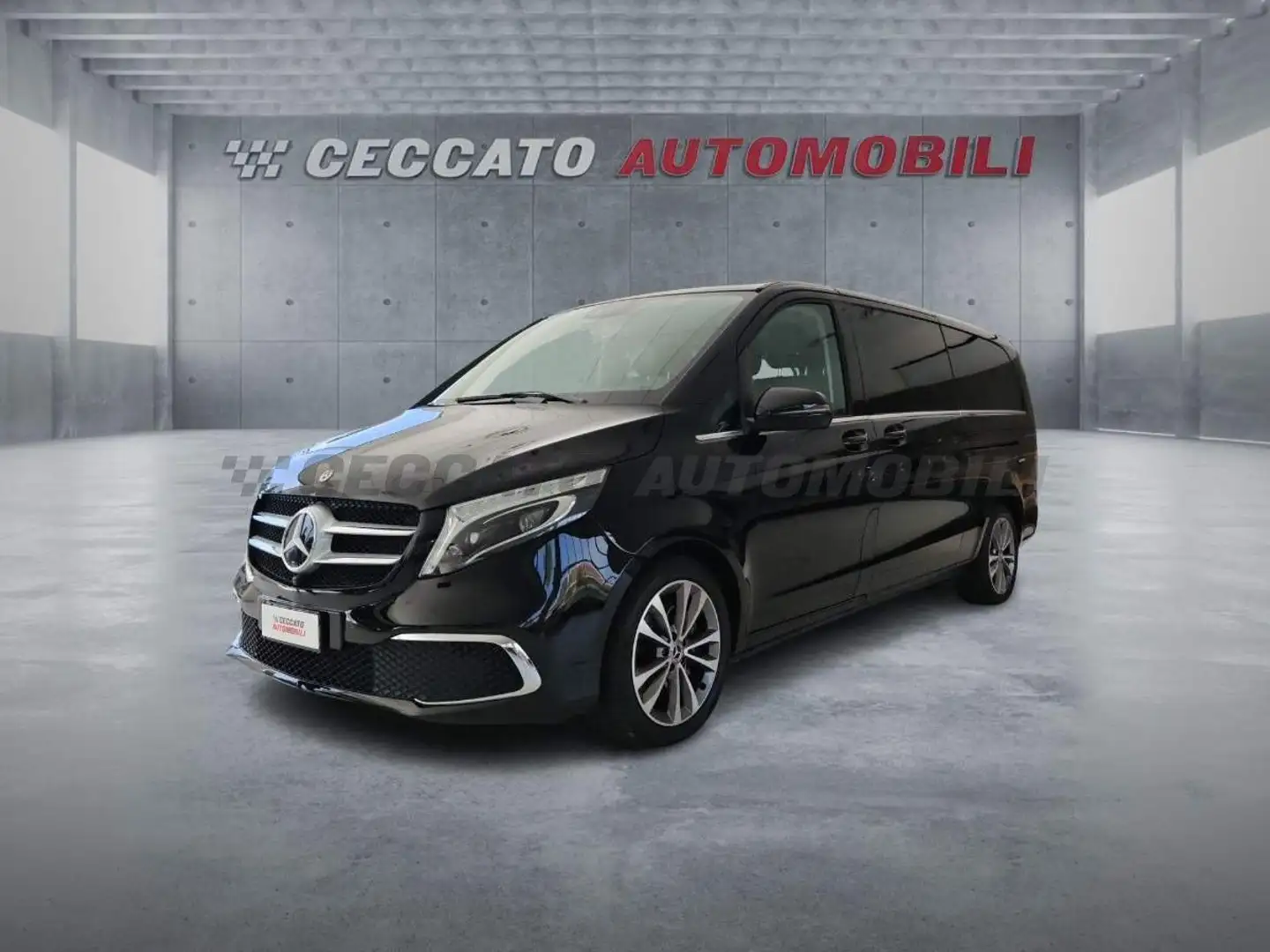 Mercedes-Benz V 300 V Extralong 300 d Premium auto Nero - 1