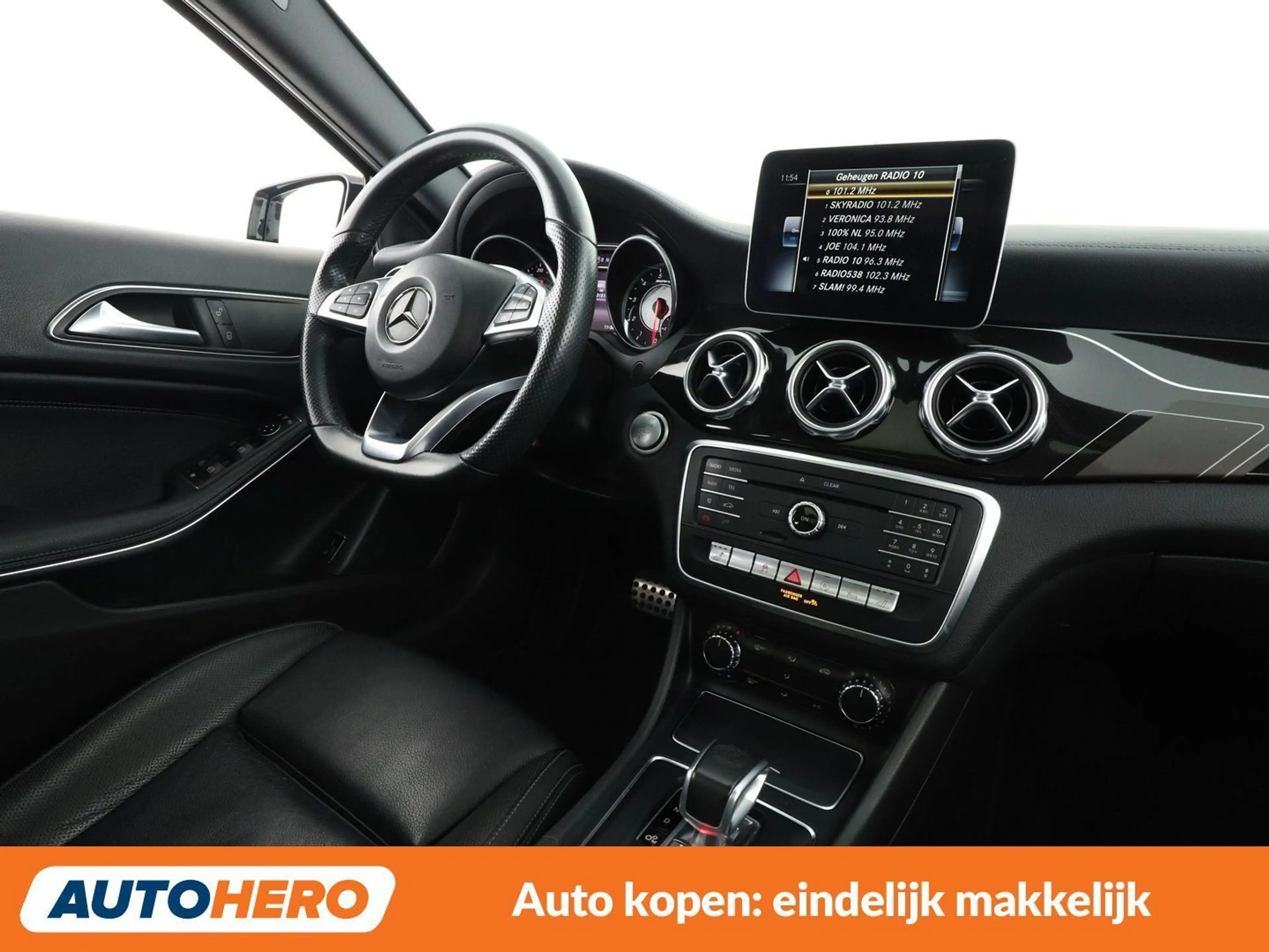 Mercedes-Benz GLA 45 AMG GLA 45 AMG 4Matic — photo 13