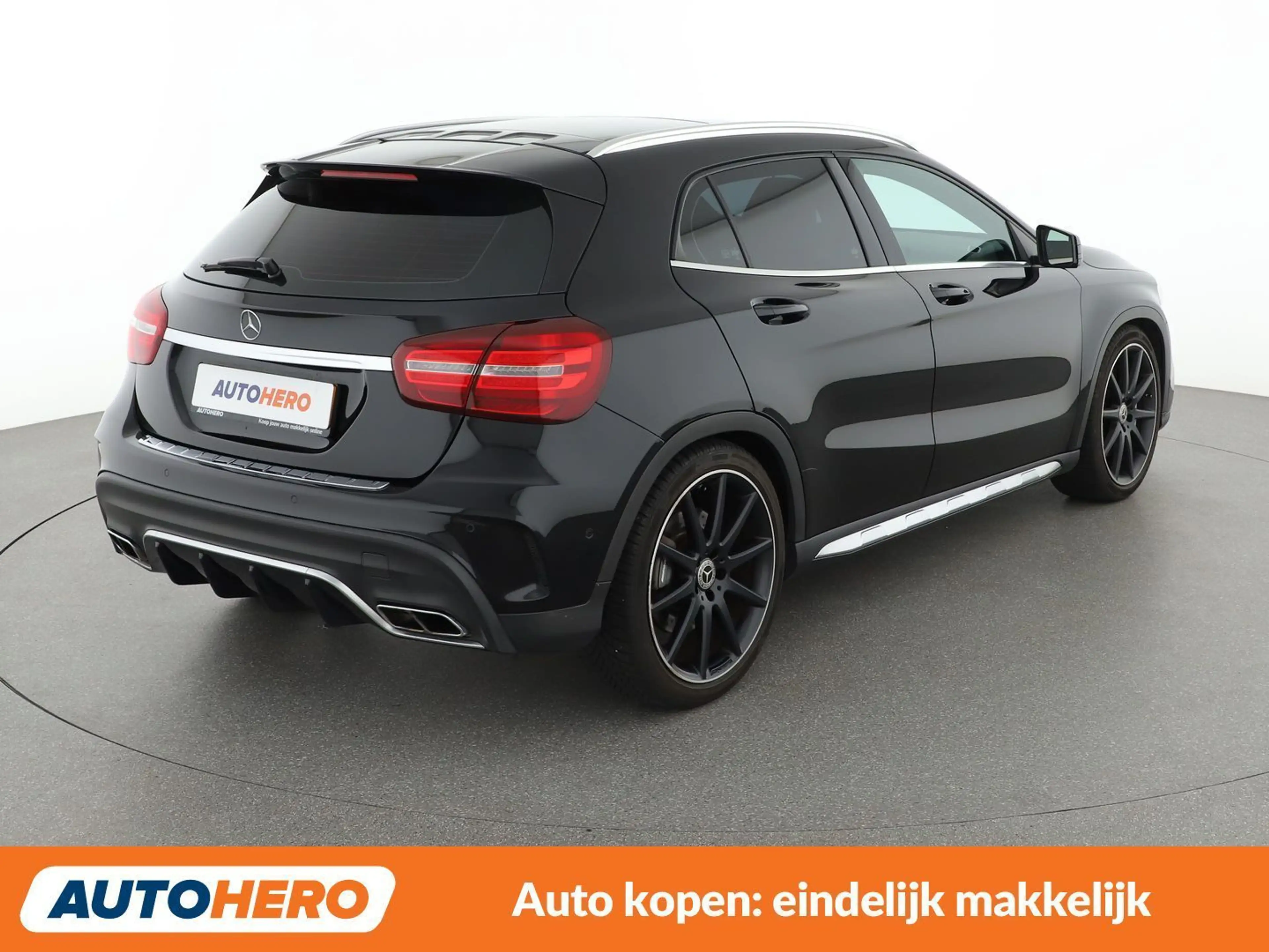 Mercedes-Benz GLA 45 AMG GLA 45 AMG 4Matic — photo 6