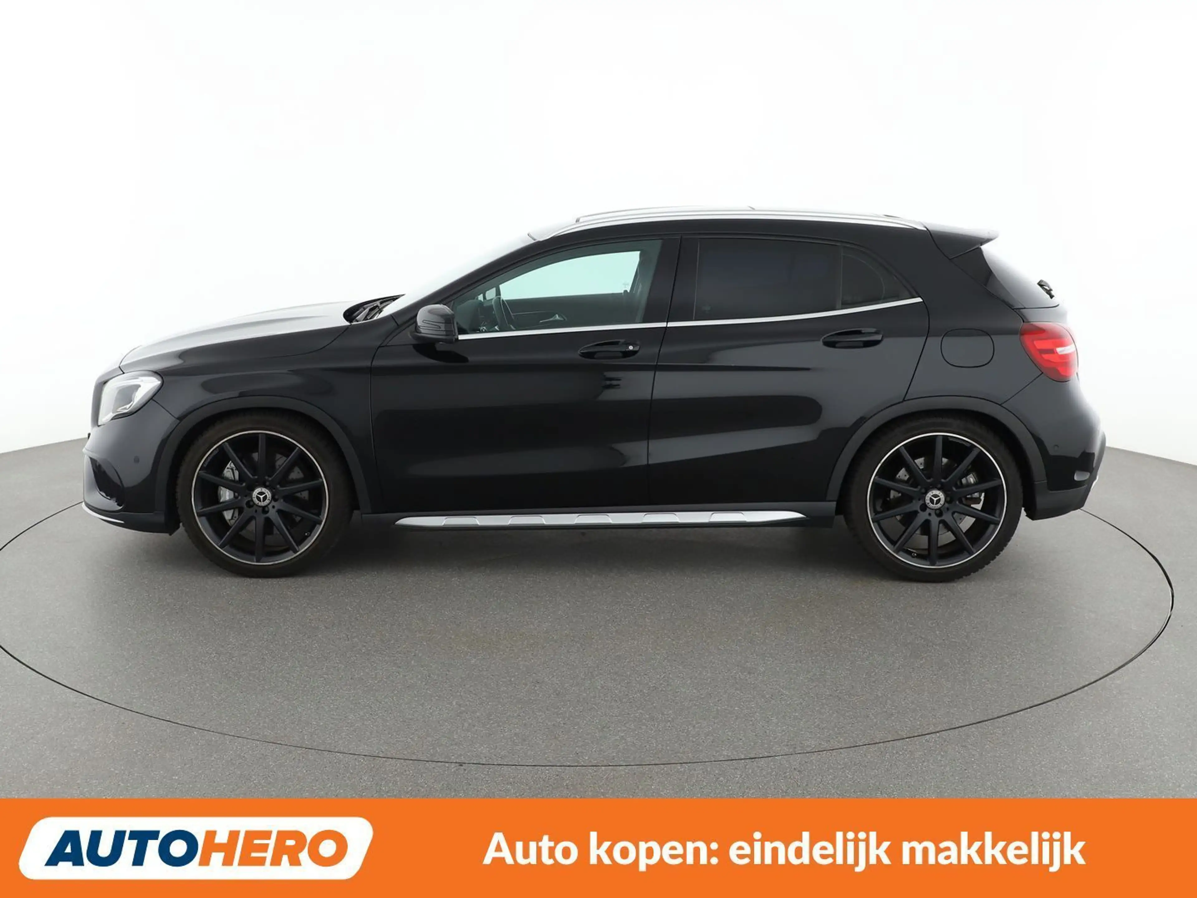 Mercedes-Benz GLA 45 AMG GLA 45 AMG 4Matic — photo 3