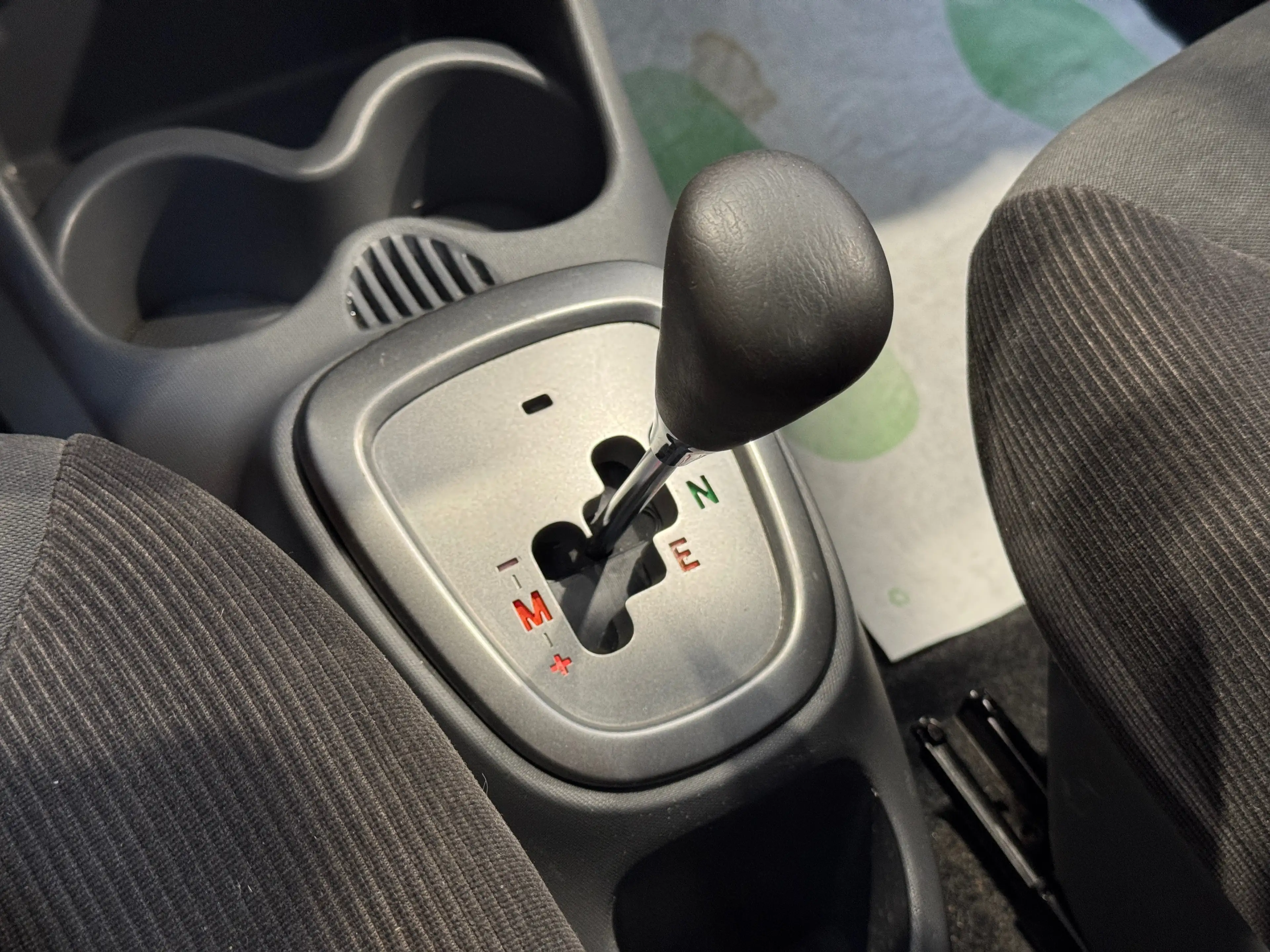 Citroen C1 1.0i * BOÎTE AUTOMATIQUE * CAR PLAY * CARNET * — photo 14
