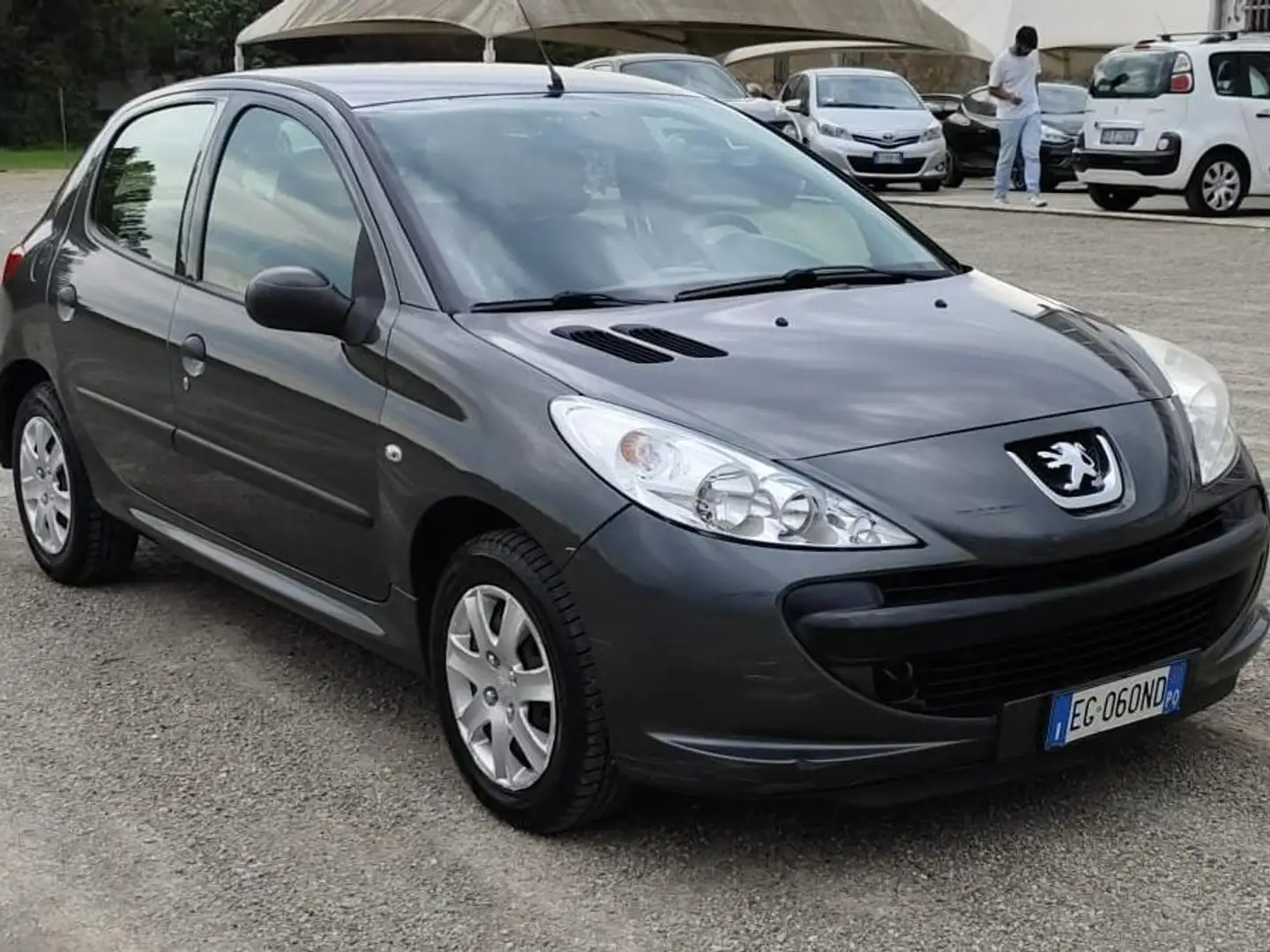 Peugeot 206 206 Plus Plus 5p 1.1 Trendy Grijs - 1